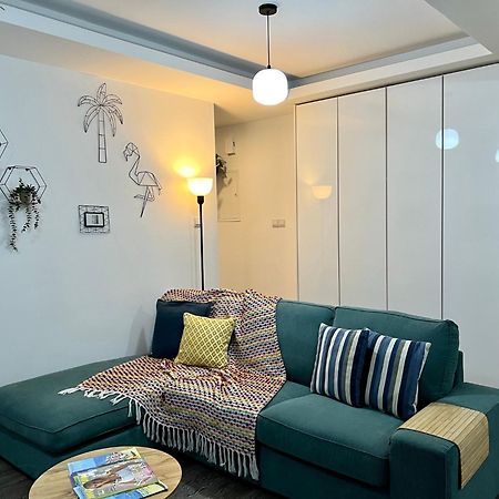 Fat Cow Apartments Larnaca Exterior photo