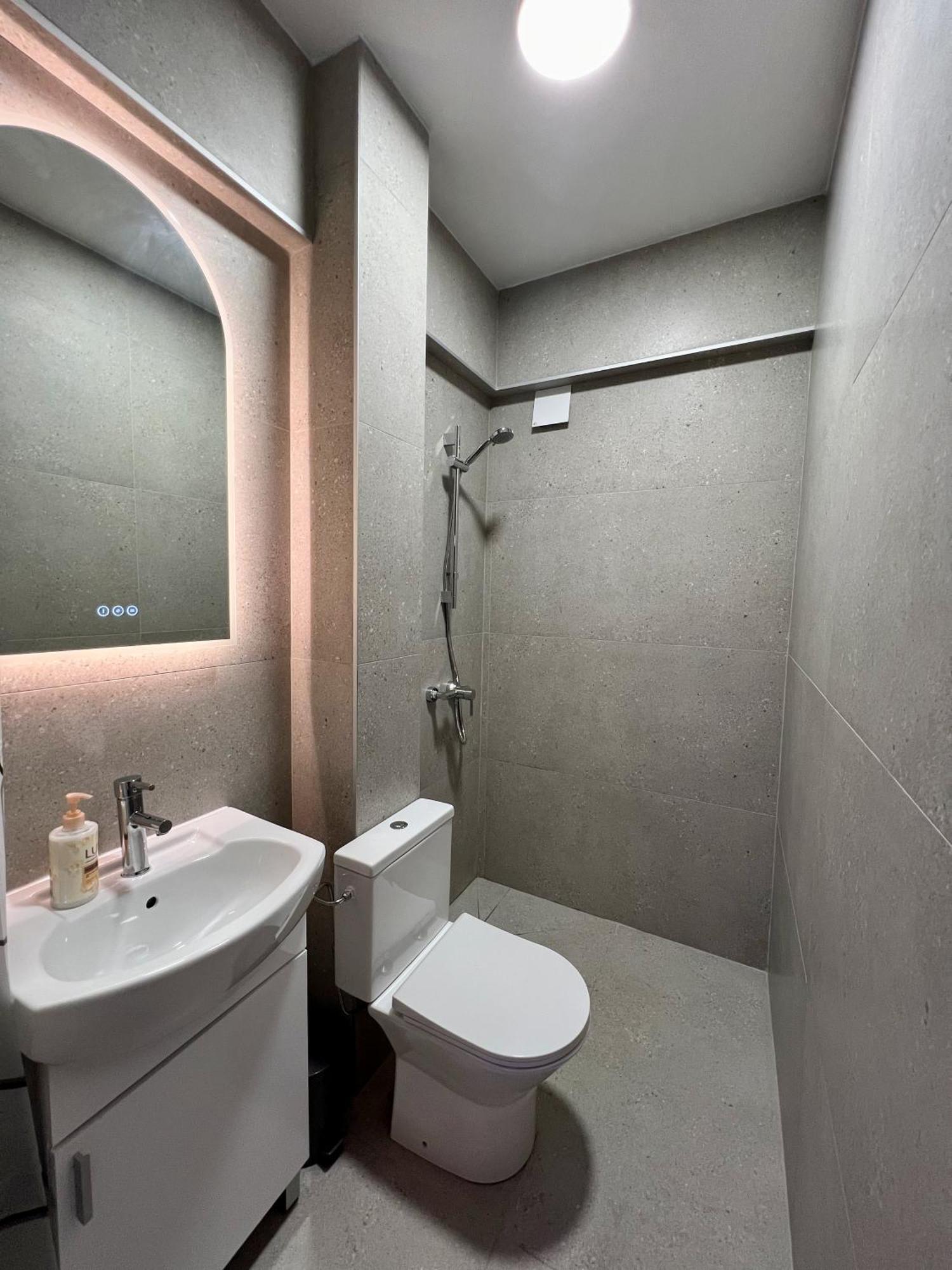 Fat Cow Apartments Larnaca Exterior photo